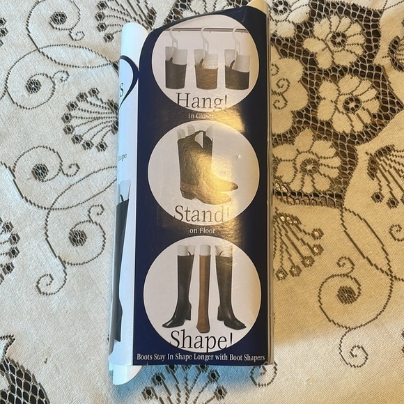 Boot Shaper Hang or Stand Set - New - Picture 3 of 4